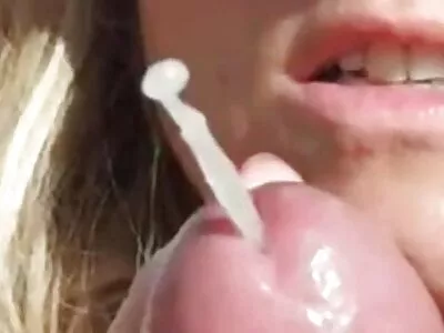 女孩和他们的朋友有肛门